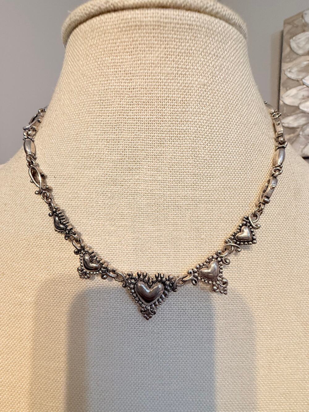 Vintage Silver Tone Heart Necklace 16” + 3”